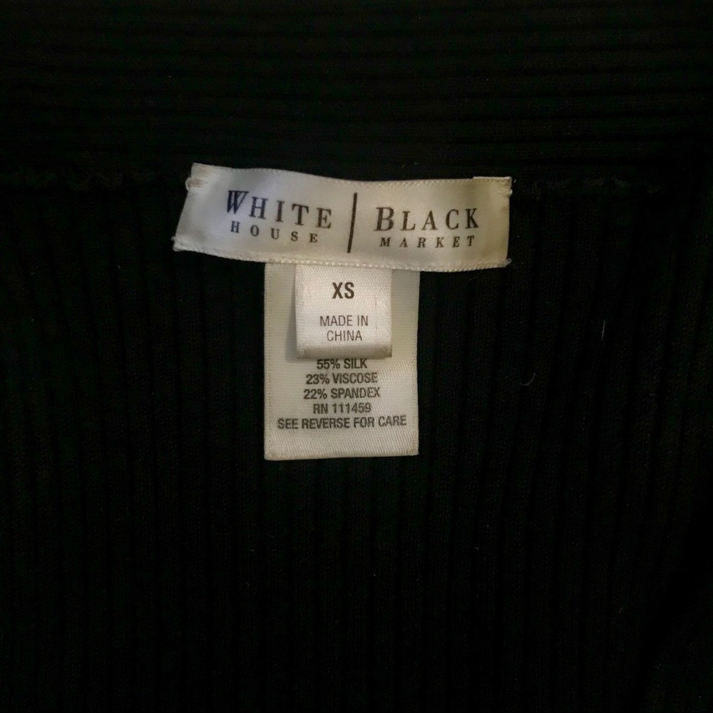 White House Black Market Top - Picture 2 of 3